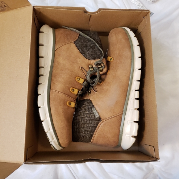 warm tech memory foam